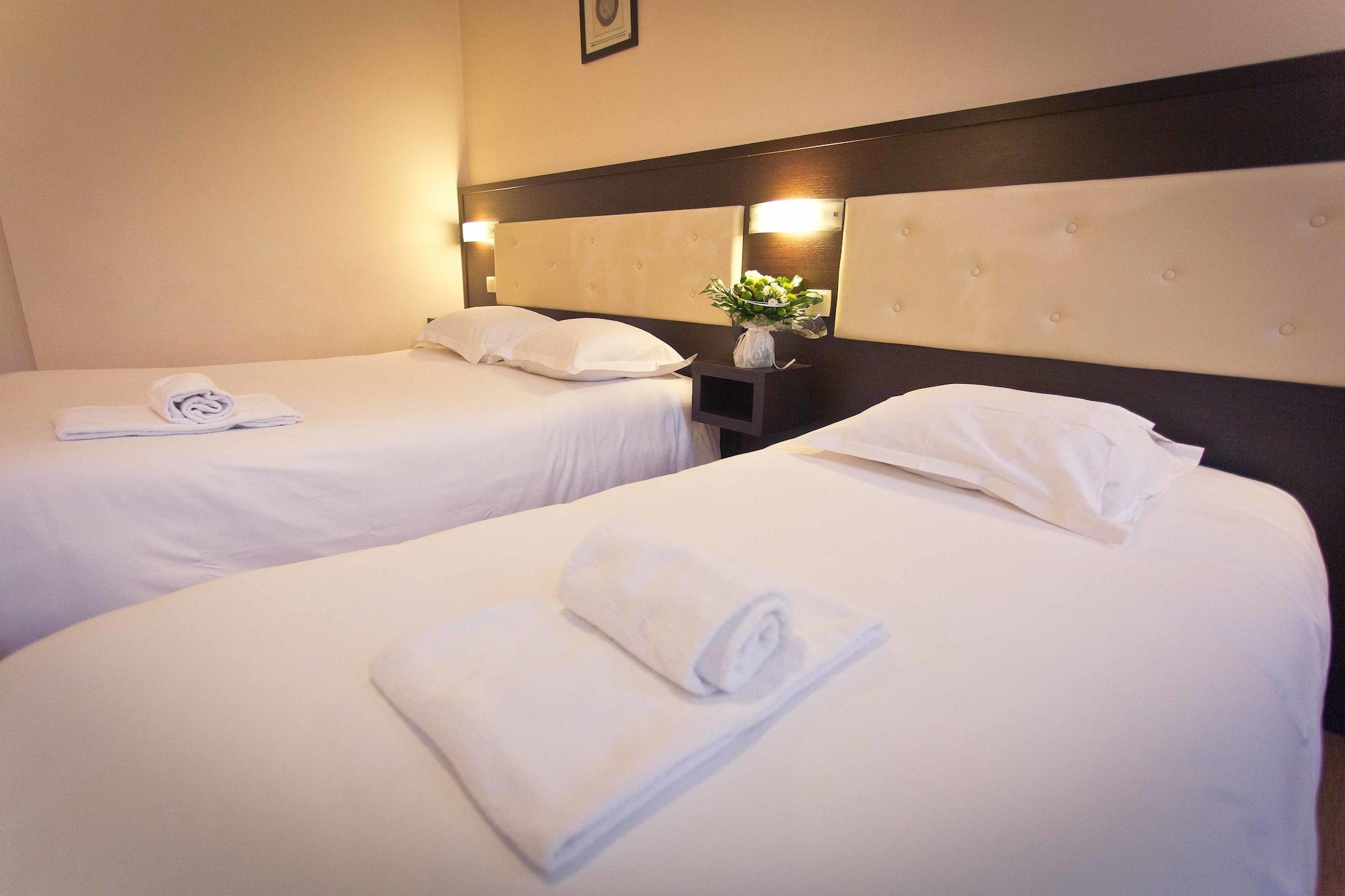 Hotel Le Florin Rennes Zewnętrze zdjęcie