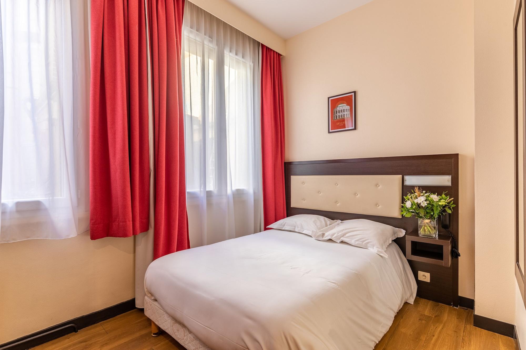Hotel Le Florin Rennes Zewnętrze zdjęcie